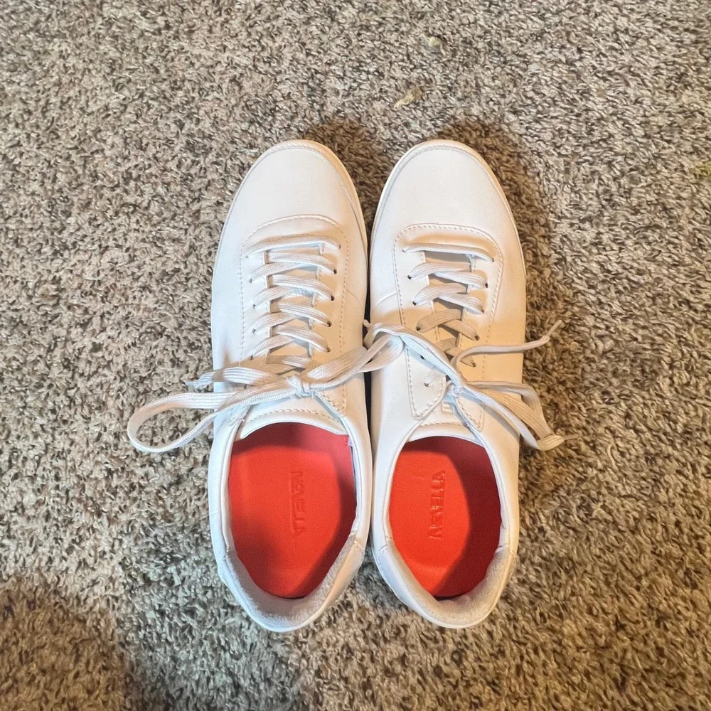 Novella low top